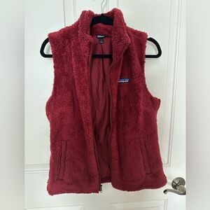 Patagonia rust color vest excellent condition medium